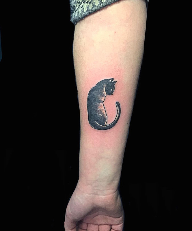 搞医疗器械行业的宗小姐小臂猫咪纹身图案