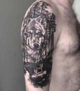 大臂森林系狼首纹身图案